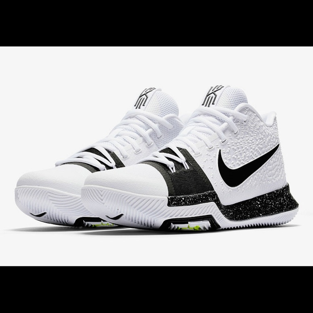 Nike Kyrie Irving 3 BRAND NEW size 10.5
